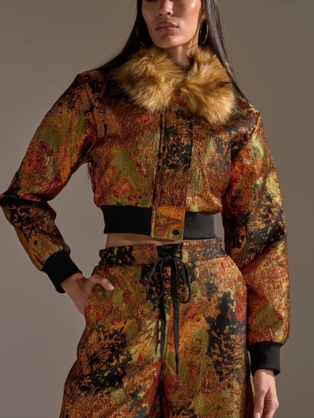 BROCADCropped Metallic Bomber Jacket with Faux Fur Collar - Gold Multicolor Sz L